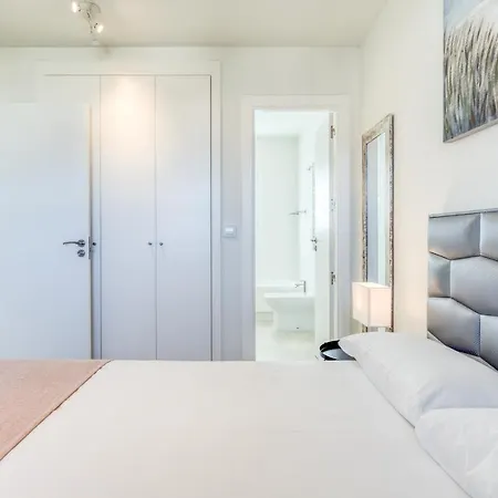 Hanami Puerto Blanco Pb19 Apartment Estepona