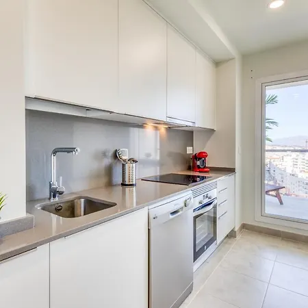 Hanami Puerto Blanco Sea Breeze & Stunning Views Pb19 شقة إِستيبونا